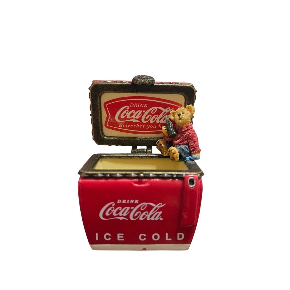 Boyds Bears Coca-Cola Chest w/ Thirstin' Treasure Box (1st Edition)